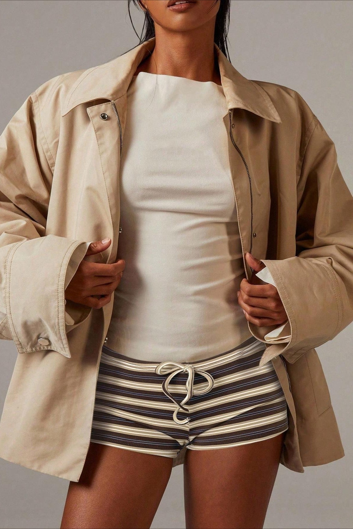 SOERA Malina Stripe Drawstring Low Waist Shorts - Bottoms - Brown M