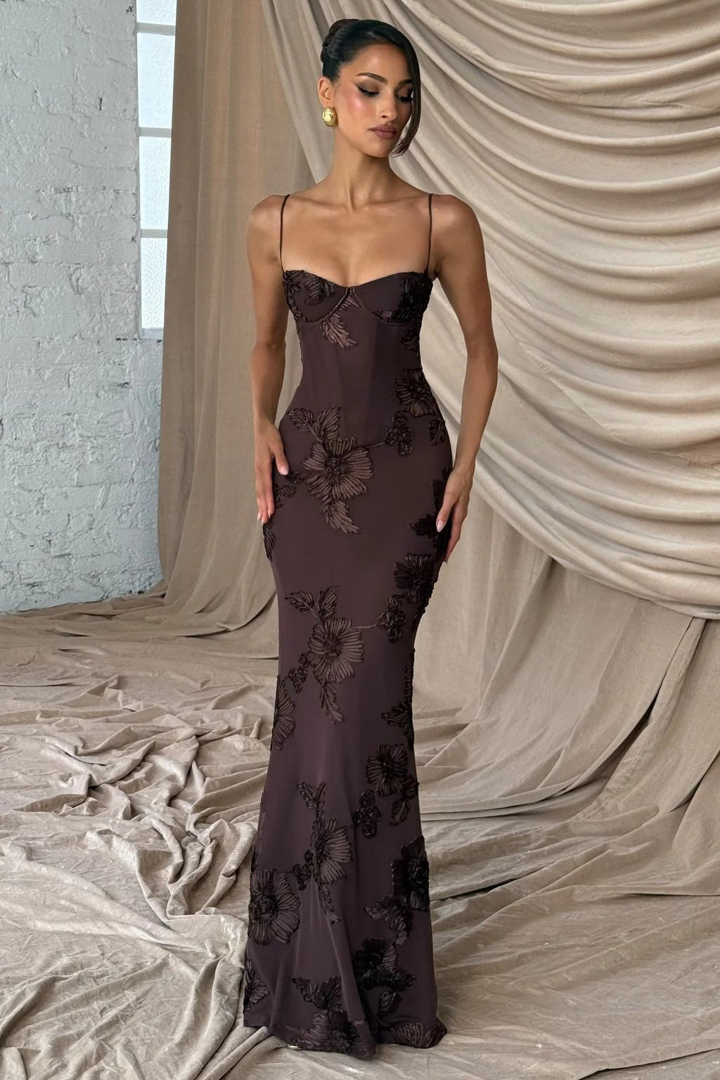 SOERA Beatrice Applique Tie - Back Prom Dress - Dress - Brown XS
