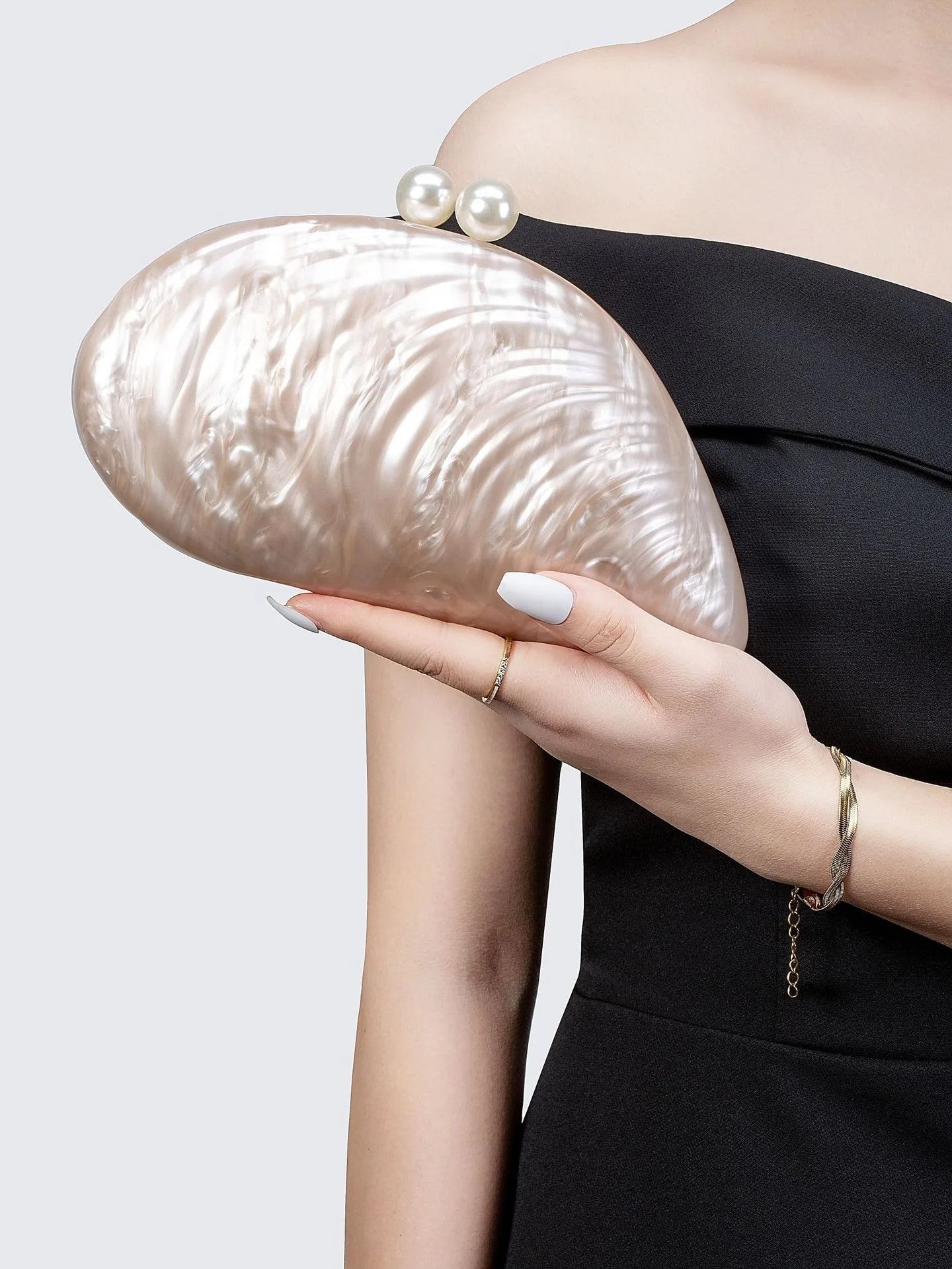 SOERA Valentina Shell - Shaped Clutch Purse - Handbags - Cream