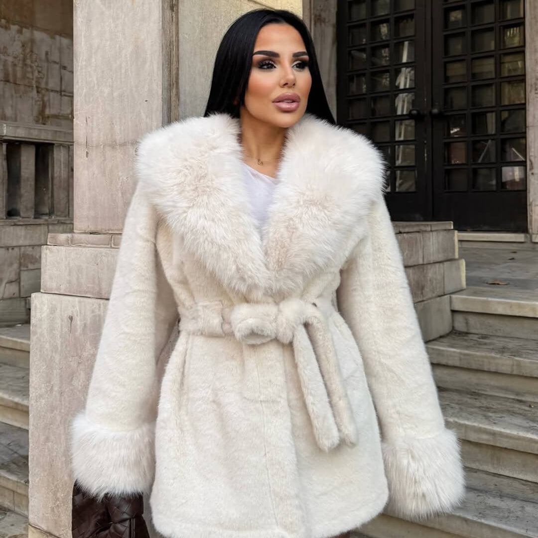 Jessa Mantel mit Kunstfellbesatz