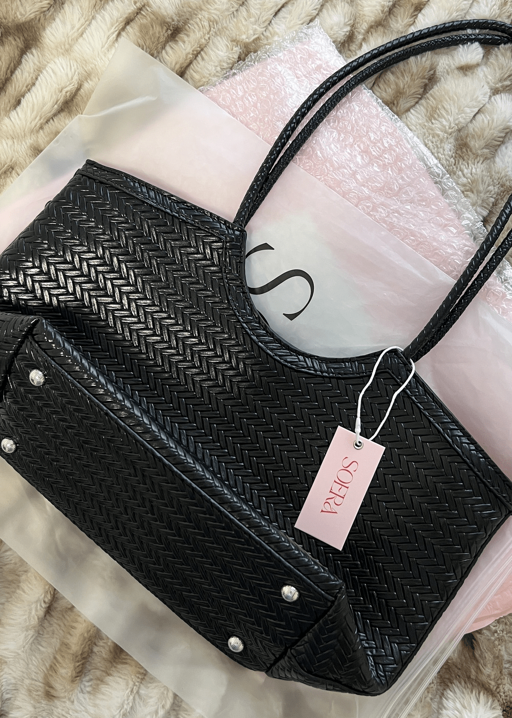 SOERA Rica Woven Faux Leather Bag - Handbags - Soera-Rica-Woven-Faux-Leather-Bag-Handbag/Black Black Actual photo