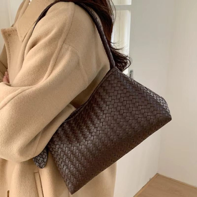 SOERA Jasmin Woven Shoulder Bag - Bag - SOERA-327683-BRO-OS-90435 Brown