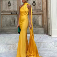 Beatrice Neckholder Maxikleid aus Seiden-Satin, rückenfrei