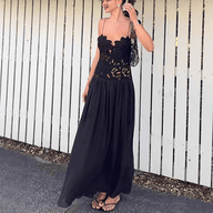 Celeste Abendkleid mit Spitzen-Mesh und Neckholder
