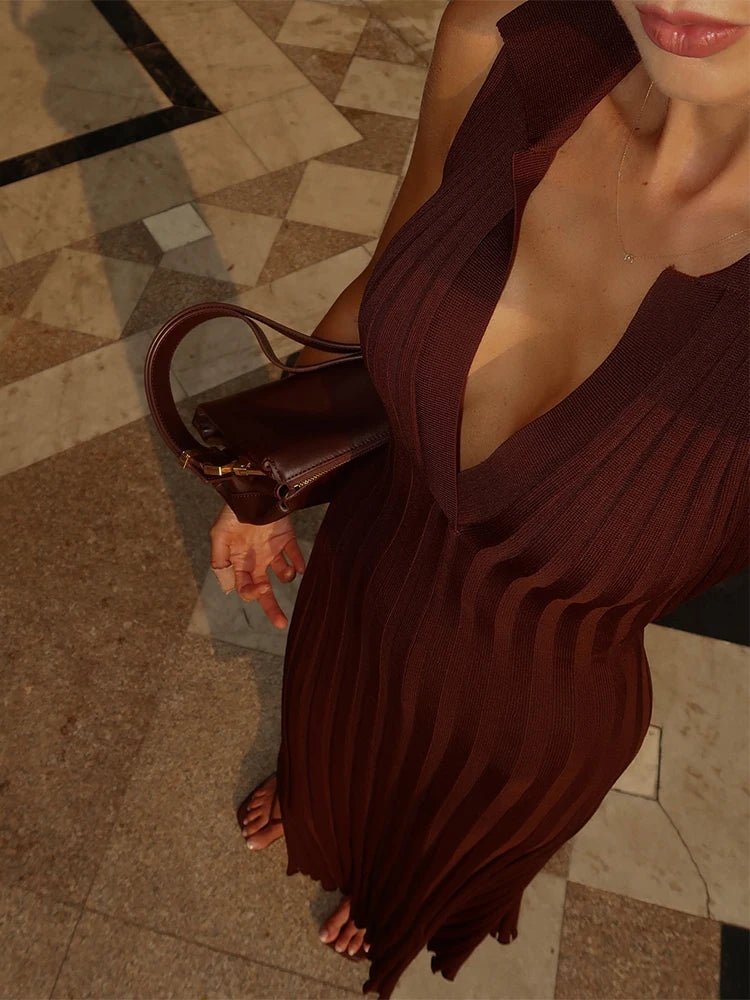 SOERA Lise Sleeveless Knitted Pleated Maxi Dress - Dresses -  Brown XS
