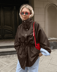 Rebecca Windjacke mit Kontrastkragen