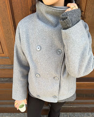 Clarissa Jacke mit Stehkragen